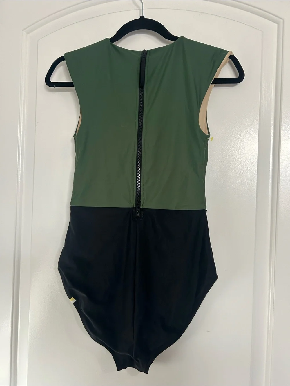 Summersalt The Surf One-Piece Swimsuit in Olive & Sea Urchin size 6 beach chic